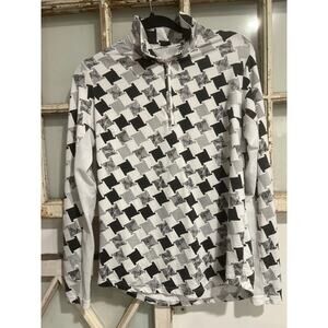 San Soleil size medium black, gray & white 3/4 zip top ventilation golf